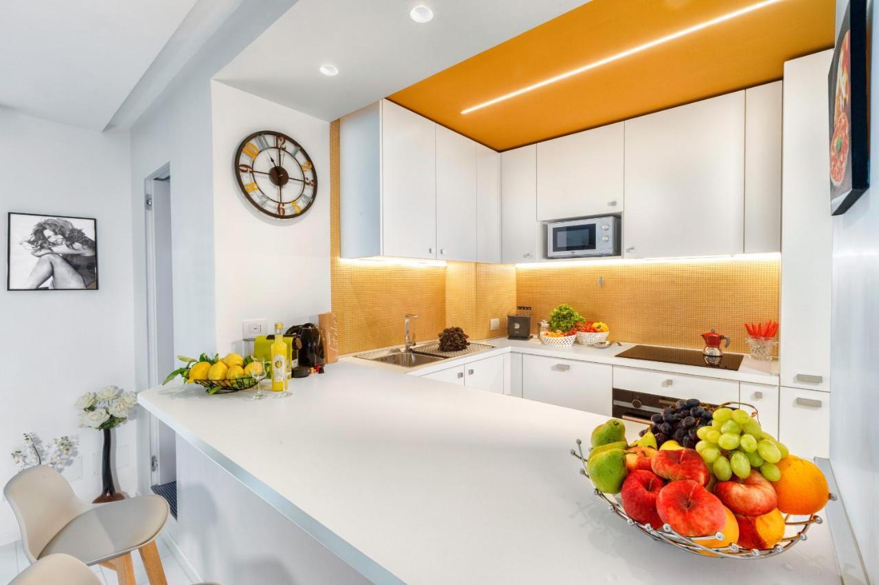 Estate4Home - Leucosia ซอร์เรนโต ภายนอก รูปภาพ